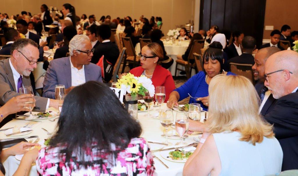 ymwic foundation 2023 banquet 74